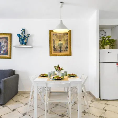 231 Parque Santiago 2 Bedroom 2 Bathroom, Wifi Lägenhet